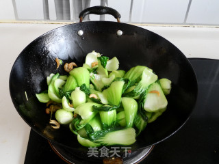 Shanghai Green Fried Sea Rice recipe