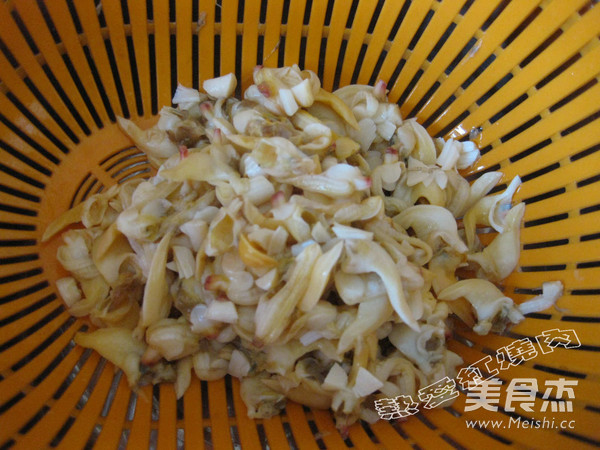 Fried Yellow Clam Meat recipe