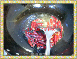 Xingyue Private Kitchen-dry Steamed Spicy Twice-cooked Pork recipe