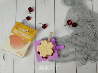 Cool for A Summer Super Simple Homemade Small Popsicles recipe