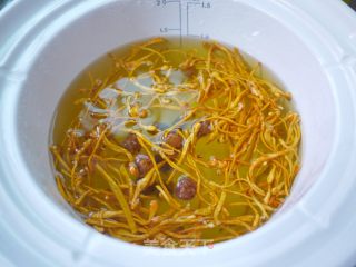 Stewed Chicken Soup with Cordyceps Flower recipe