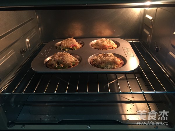 Mini Pizza with Cauliflower Base recipe