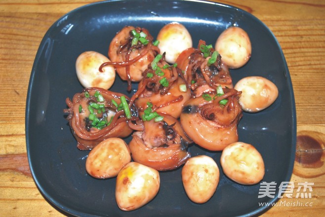 Braised Cuttlefish and Quail Eggs recipe