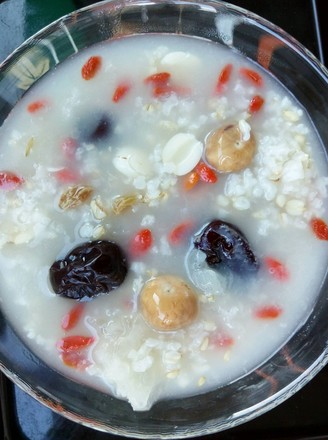 Tremella, Lotus Seed, Fig and Brown Rice Porridge recipe