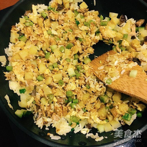 Golden Curry Egg Fried Rice recipe