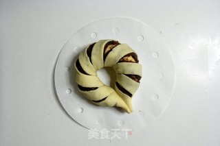 Golden Sunshine Bean Paste Wreath recipe