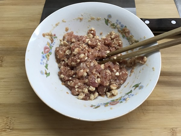 Tofu Stuffed Meat in Claypot recipe