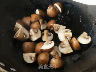 Stir-fried Beef with Mushrooms recipe