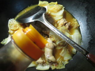 Chicken Wing Roots with Curry Cabbage recipe