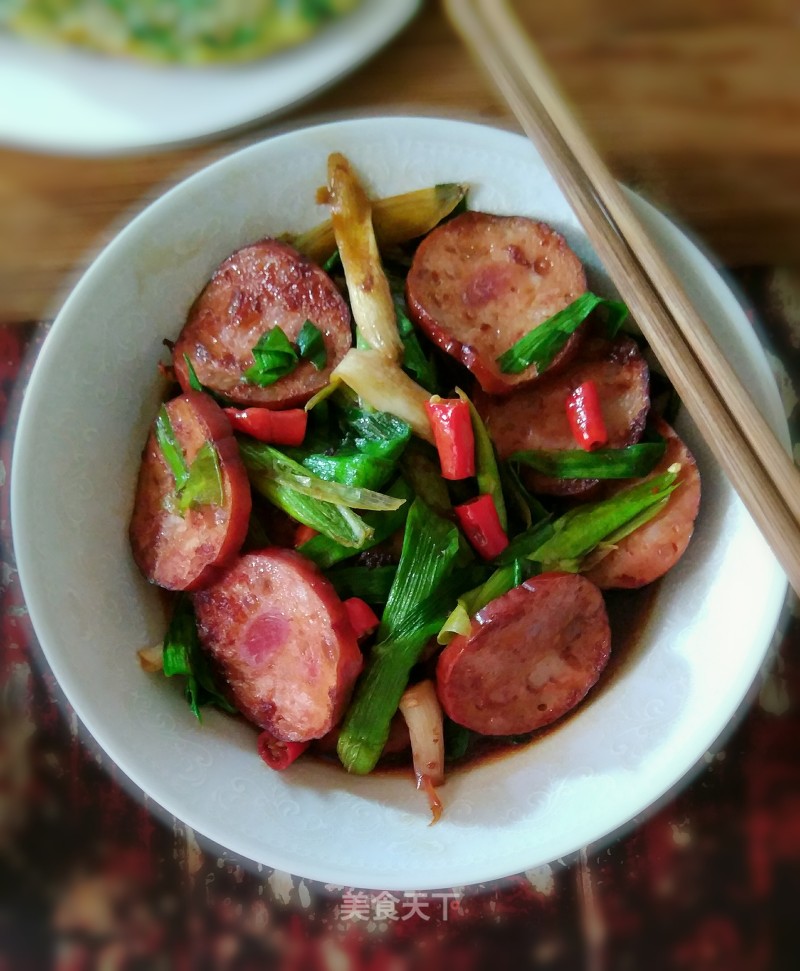 Stir-fried Green Garlic with Bacon Ham recipe