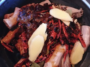 Duck Neck Recipe that is More Delicious Than Zhou Hei Ya recipe