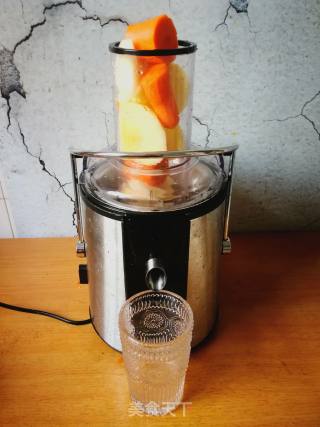 Carrot Apple Pear Juice recipe