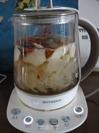 White Fungus, Sydney and Ebony Plum Soup recipe