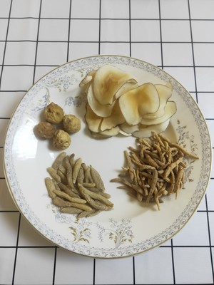 If The Child Does Not Absorb or Grow Meat After Eating, Try The Ginseng Fig Soup recipe