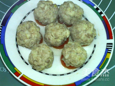 Steamed Yam Meatballs recipe