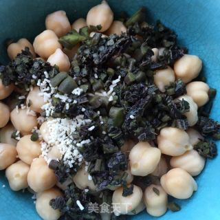 Salted Toon Mixed with Chickpeas recipe