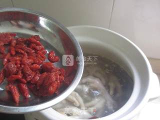 Medicated Chicken Feet Soup recipe