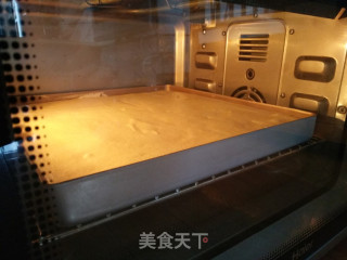 Strawberry Cream Cake Roll recipe