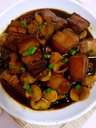 Braised Pork with Chestnut recipe