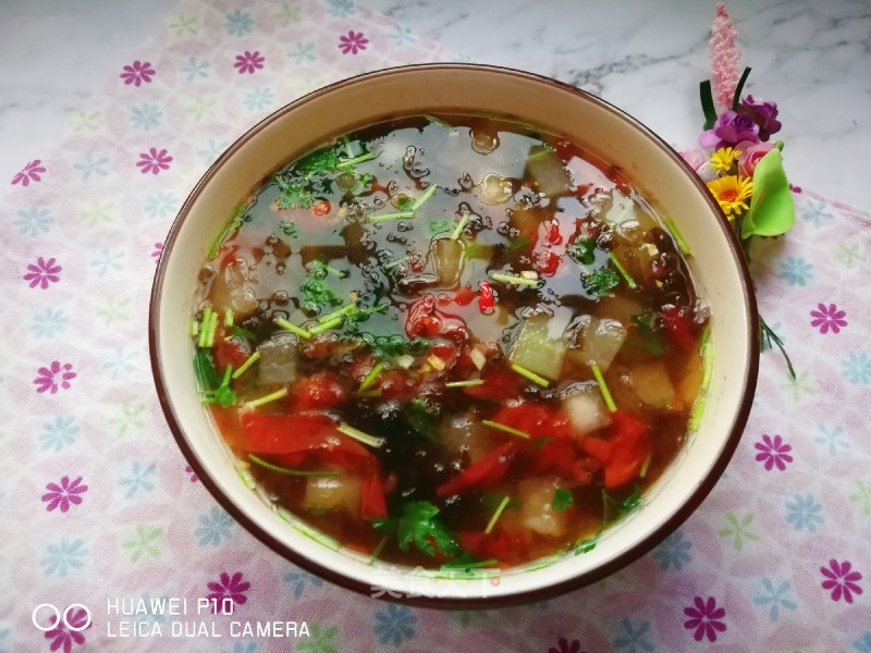Tomato, Seaweed and Winter Melon Soup recipe