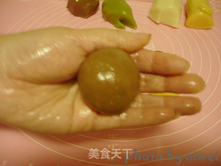 Four-color Jujube Snowy Mooncake recipe