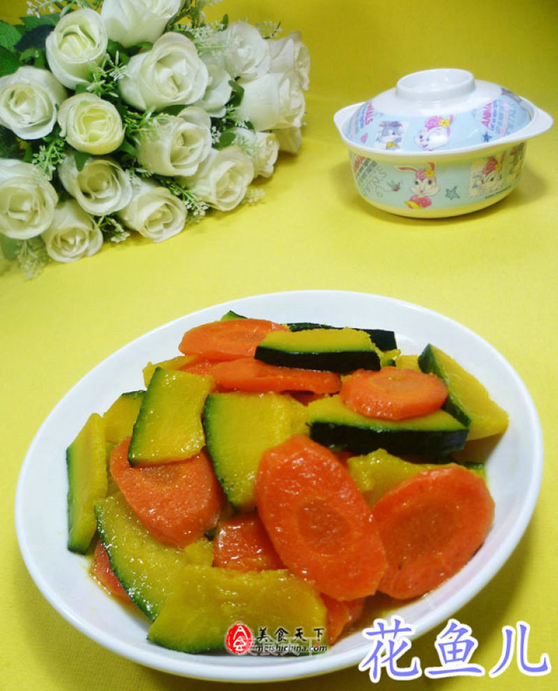 Stir-fried Japanese Pumpkin with Carrots recipe