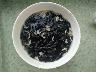 Seaweed Shrimp Ball Soup recipe