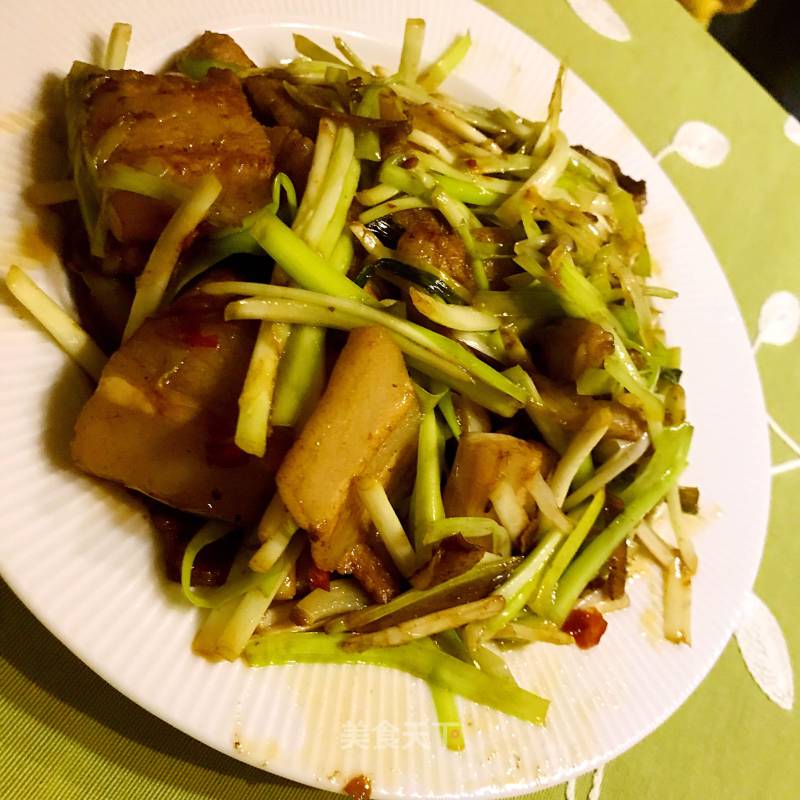 Twice-cooked Pork with Chives recipe