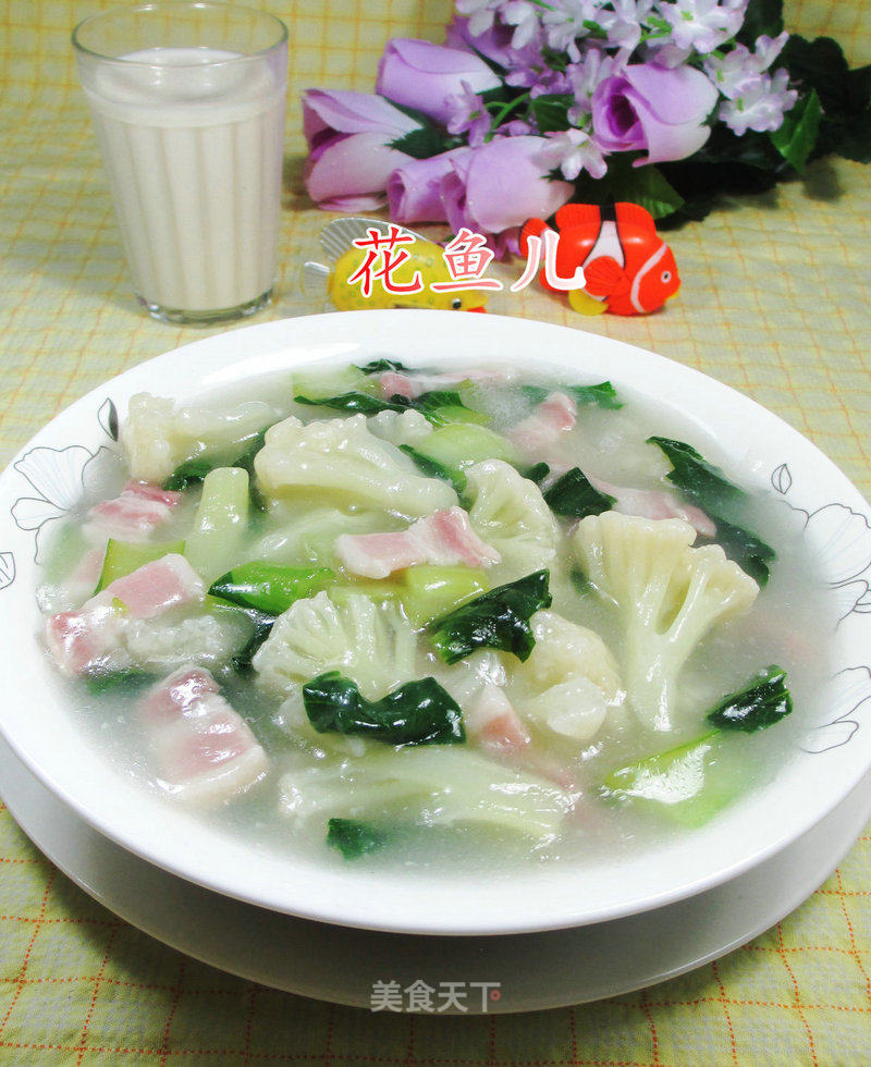 Bacon, Green, Cauliflower Soup recipe
