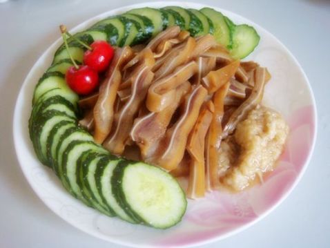 Pig Ears Mixed with Cucumber recipe