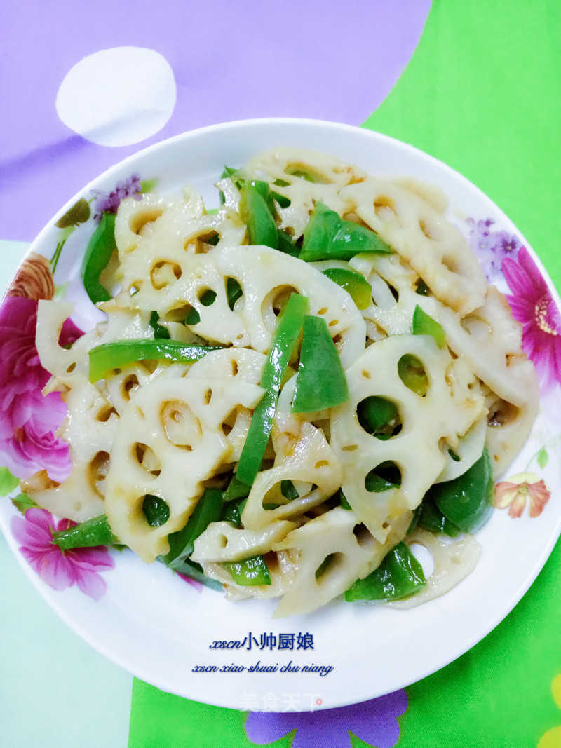 Stir Lotus Root Slices and Green Peppers recipe
