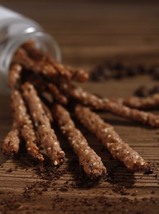 Banana Sesame Cocoa Crisp Bars recipe