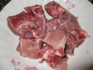 Stewed Bones with Radish recipe