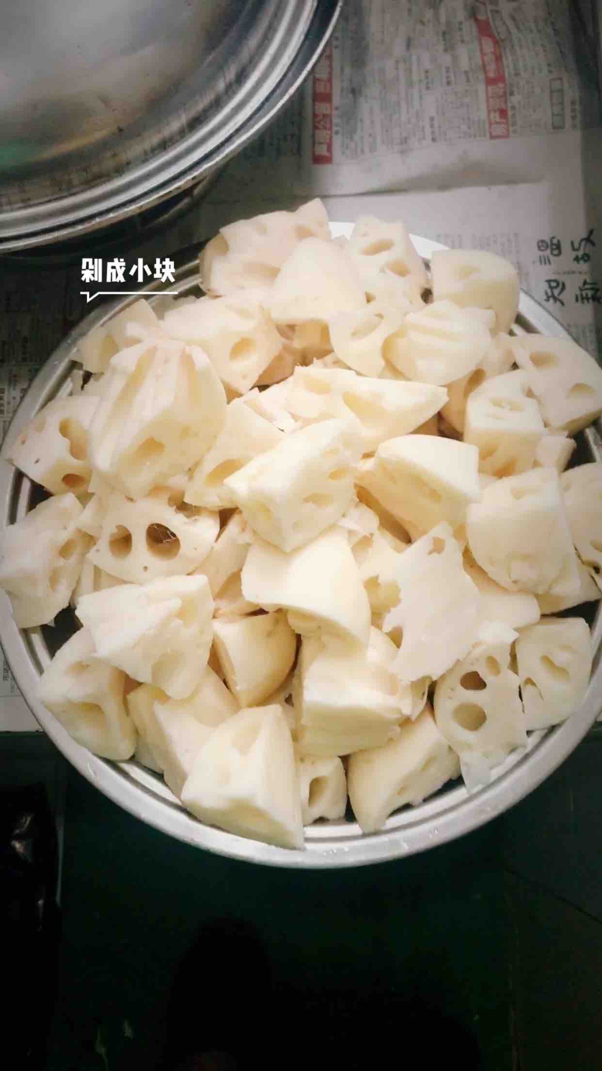 Lotus Root Pork Ribs Soup recipe