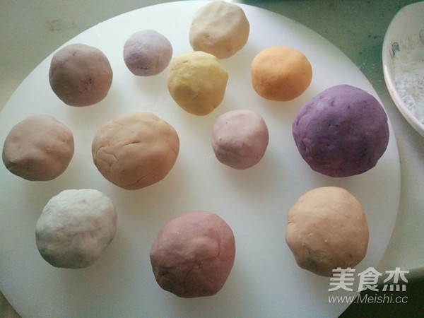 Handmade Colorful Taro Balls recipe