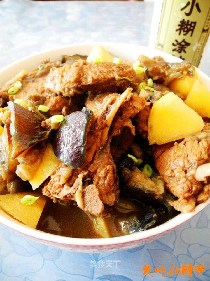 Stewed Pork Ribs with Potato and Eggplant recipe