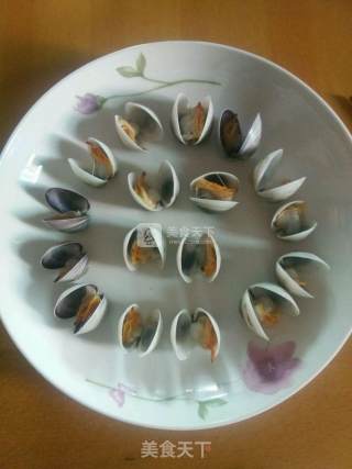 Steamed Egg with Clams recipe