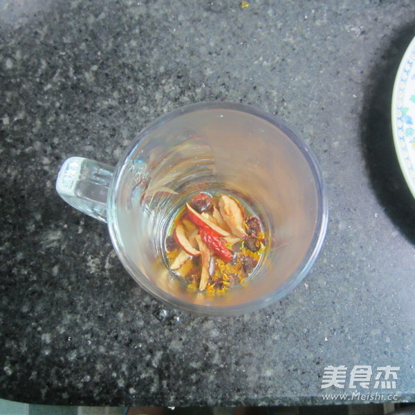 Chrysanthemum Red Date Tea recipe