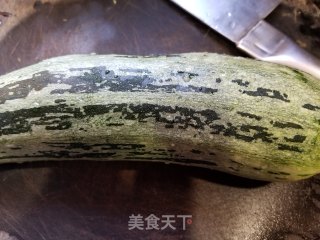 Stir-fried Zucchini Melon with Dried Shrimps and Colored Pepper recipe