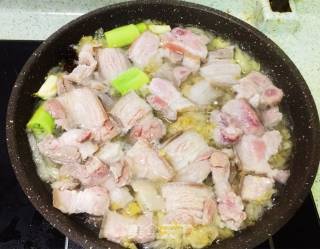 Sauerkraut White Meat recipe