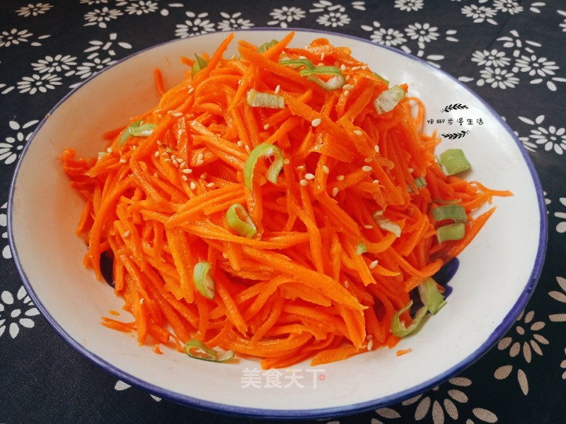 Vegetarian Stir-fried Carrot Shreds recipe