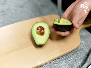 Kid's Eel and Avocado Chips Salad recipe