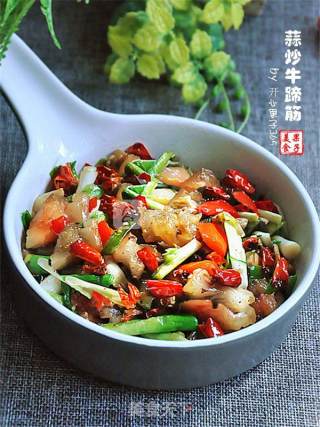 Stir-fried Beef Tendon with Garlic recipe