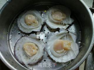 Steamed Scallops with Garlic Vermicelli recipe