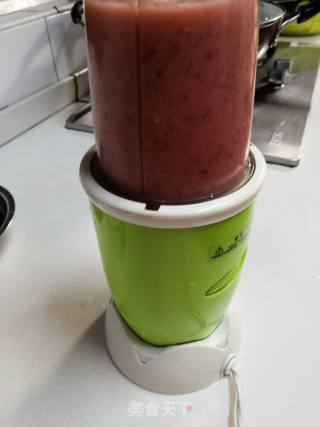 Strawberry Pudding Made with Fresh Strawberries recipe