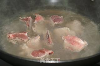 Nourishing Morinda & Eucommia Pork Bone Soup recipe