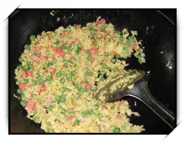 Fried Rice with Pea Ham and Egg recipe