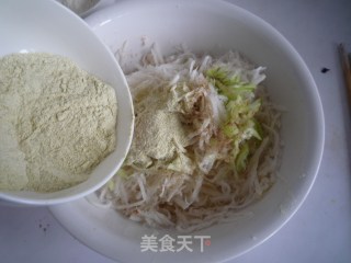 Delicious But Not Hot-mung Bean and Radish Balls recipe