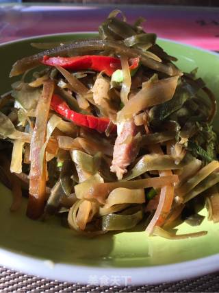 Fried Kelp with Pork recipe