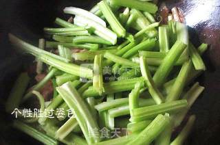 Celery Shredded Pork recipe